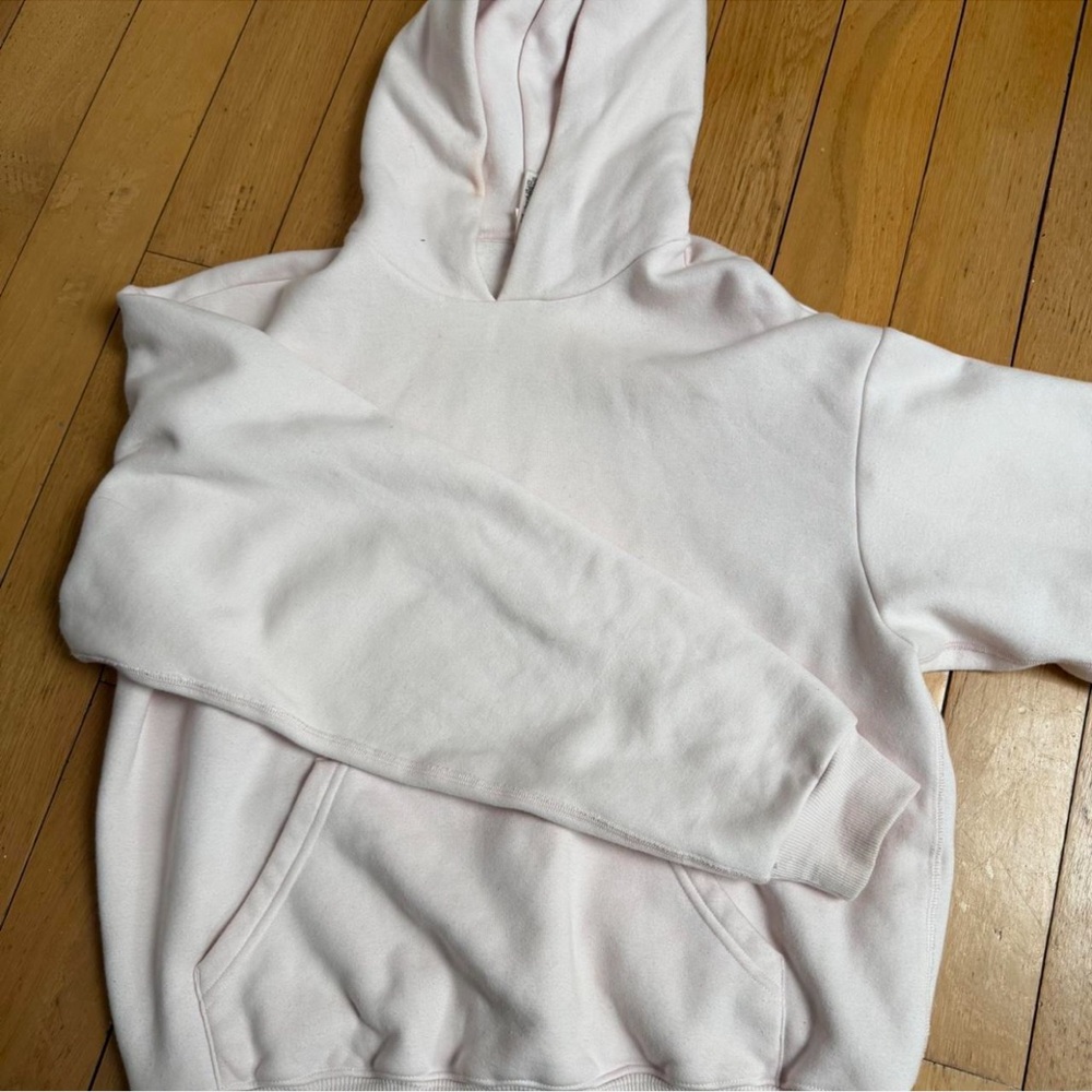 SKIMS HOODIE IN BARELY PINK - Picture 5 of 8
